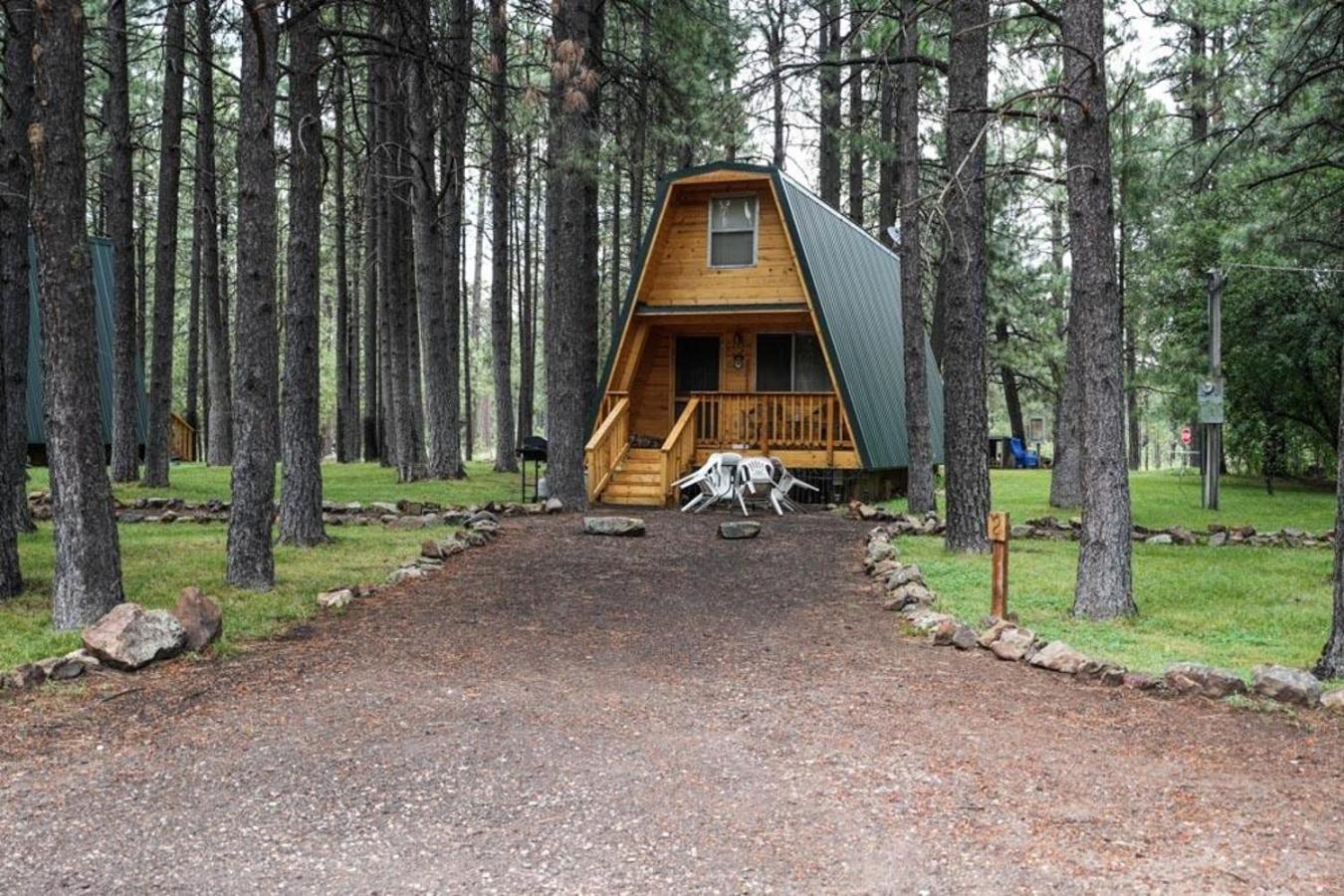Rustic Cabin 2 - Two Bedroom Forest Lakes Estates Екстериор снимка